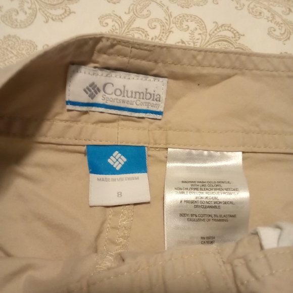 Columbia - Picture 2 of 3